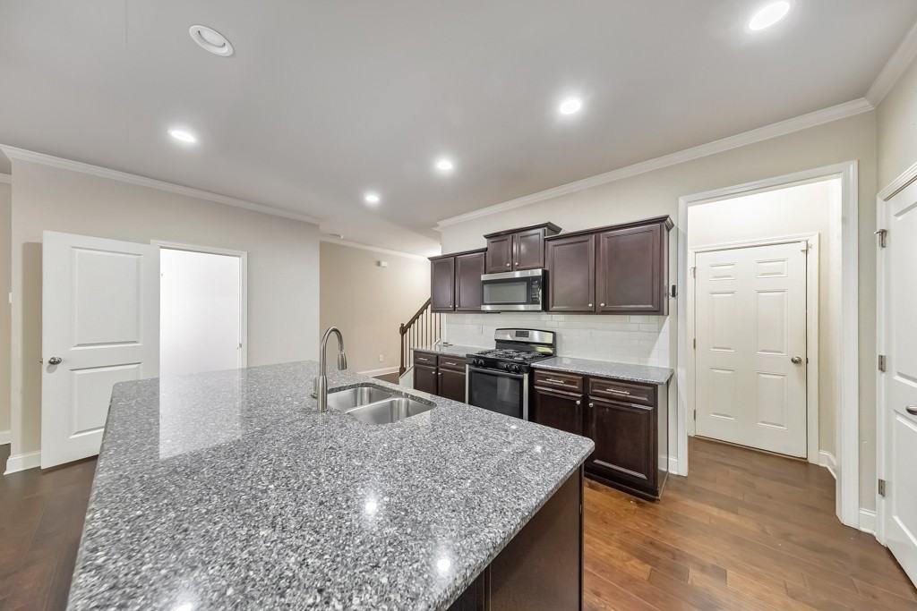 342 Braemore Mill Dr #1 - Photo 6 of 50