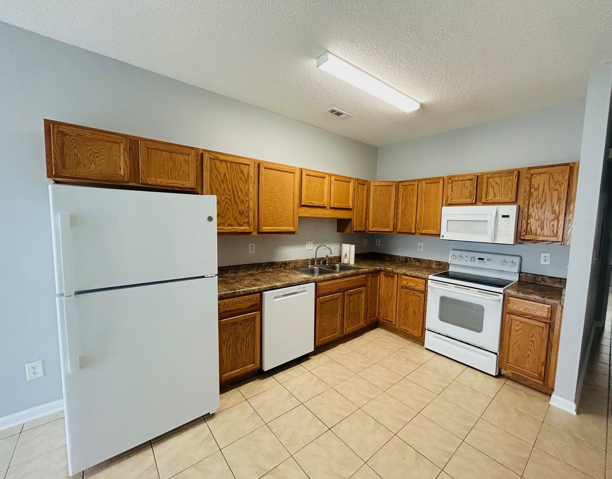 602 Beach Walk Pl #1 - Photo 2 of 11