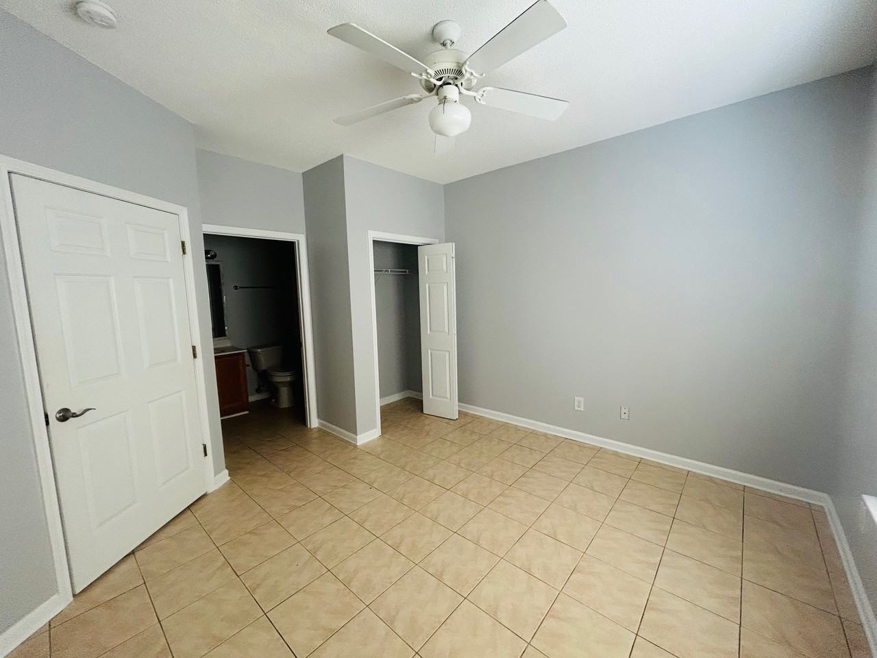 602 Beach Walk Pl #1 - Photo 6 of 11