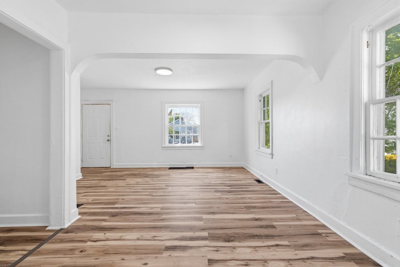 2442 Morton St #1 - Photo 7 of 22