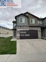 featured image of 428 E Gray Fox Ln