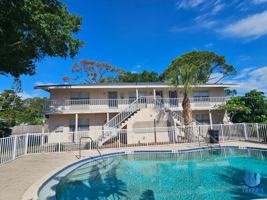 featured image of 209 Nw Jefferson Cir N
