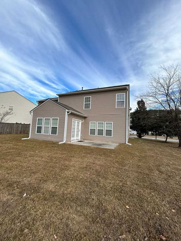 101 Blue Beech Ct - Photo 6 of 40