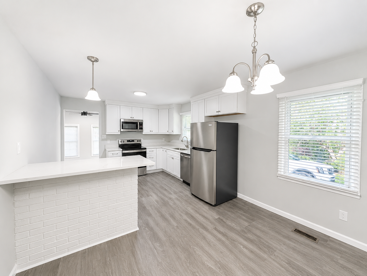 270 Youngs Cove Rd - Photo 6 of 17