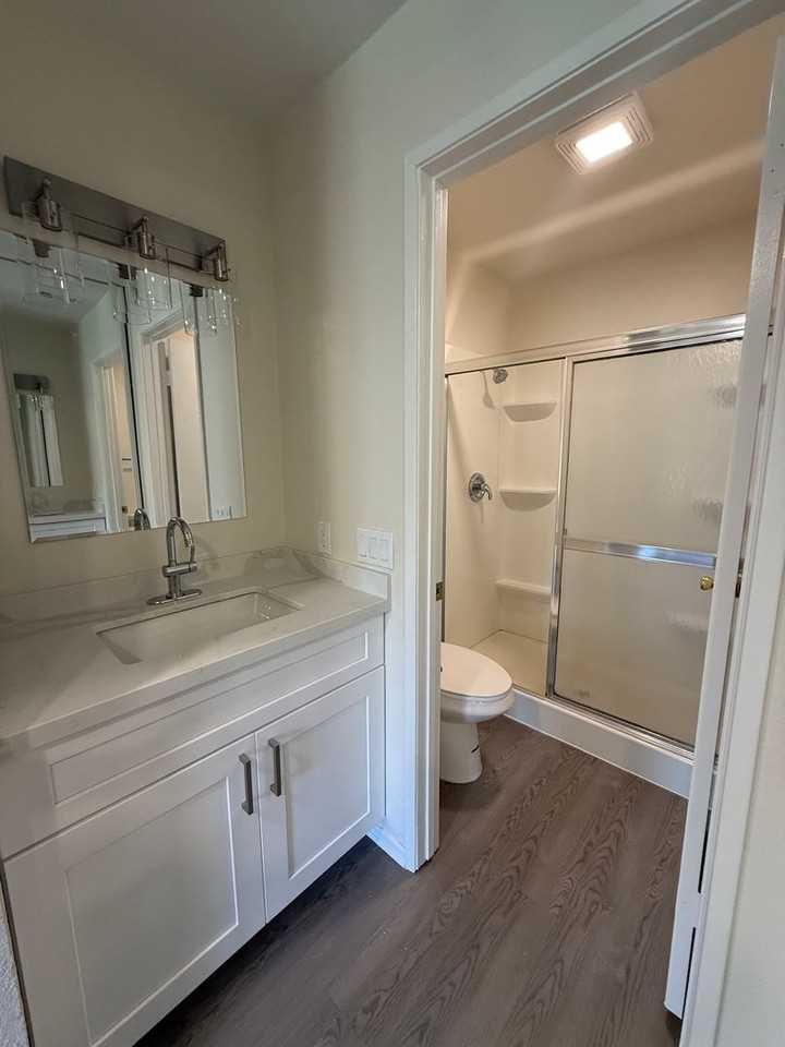 10371 Azuaga St - Photo 6 of 13