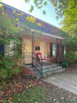 1605 W Common - Photo 1 of 1