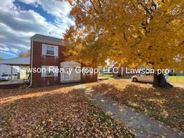 featured image of 2611 Bowman St Nw