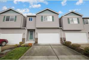 featured image of 7432 Ne 62nd St