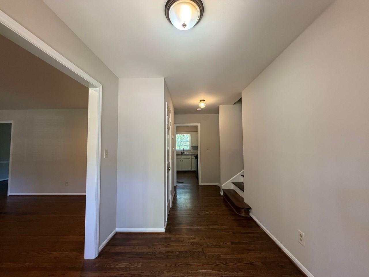 8 Cumberland Dr Se - Photo 2 of 28