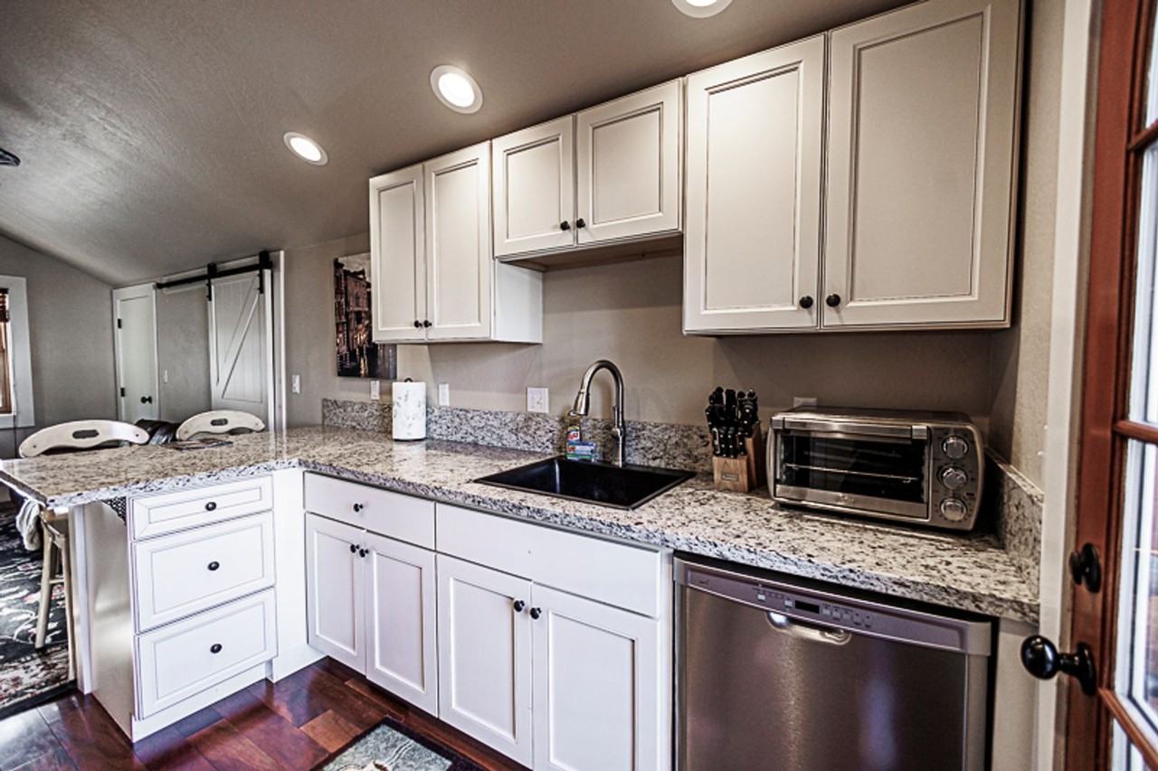 375B S 4th St - Photo 4 of 22