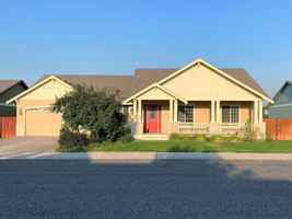 featured image of 2405 N Lilac Way