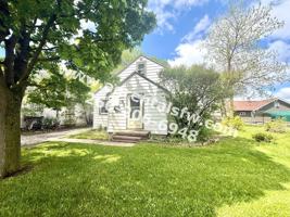 featured image of 4018 S Clinton St