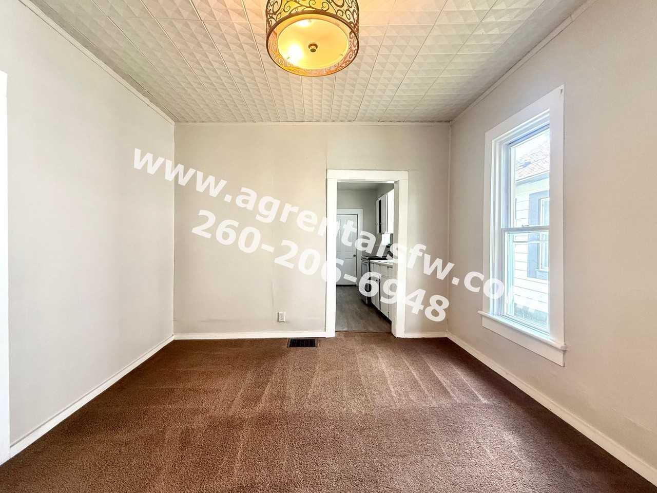 2430 Thompson Ave - Photo 2 of 17