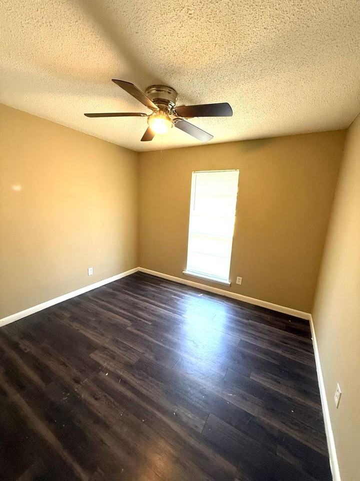 428 Fieldbrook Dr - Photo 7 of 12