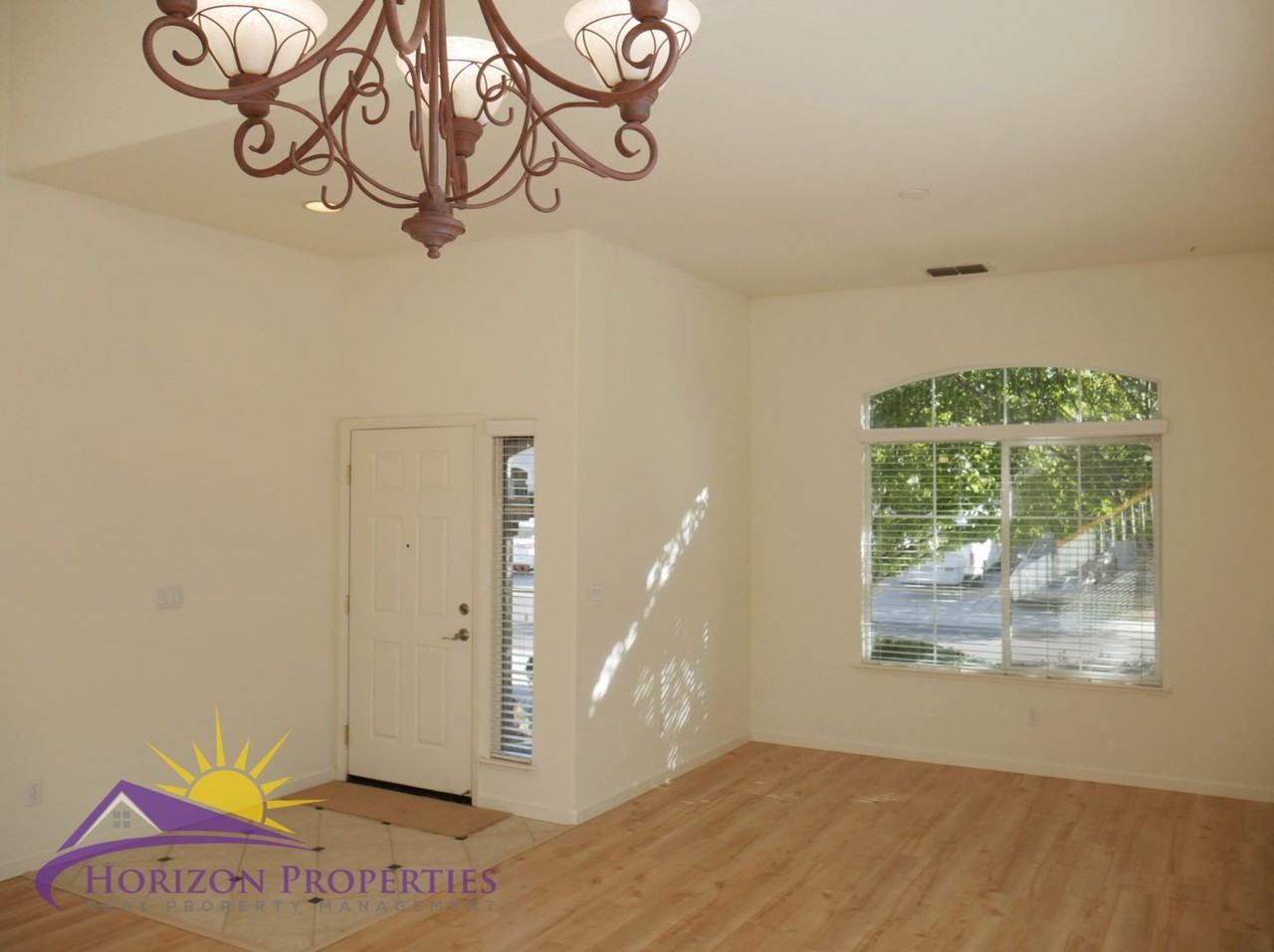 170 Battlecreek Cir - Photo 5 of 36