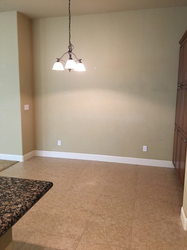 833 Hildebrand Cir - Photo 4 of 35