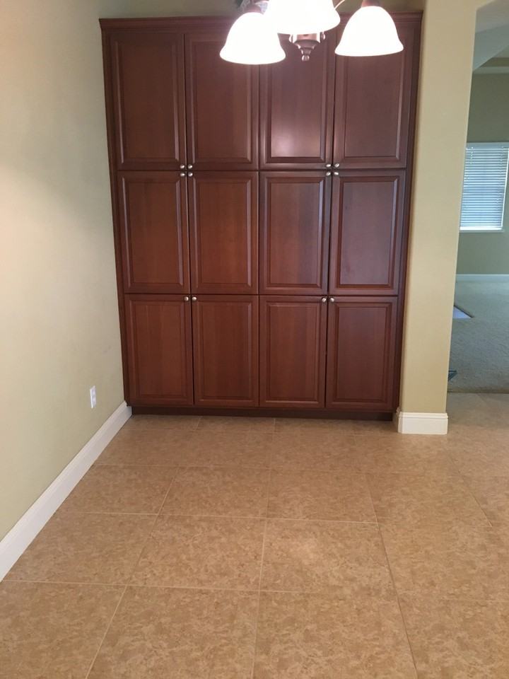 833 Hildebrand Cir - Photo 5 of 35