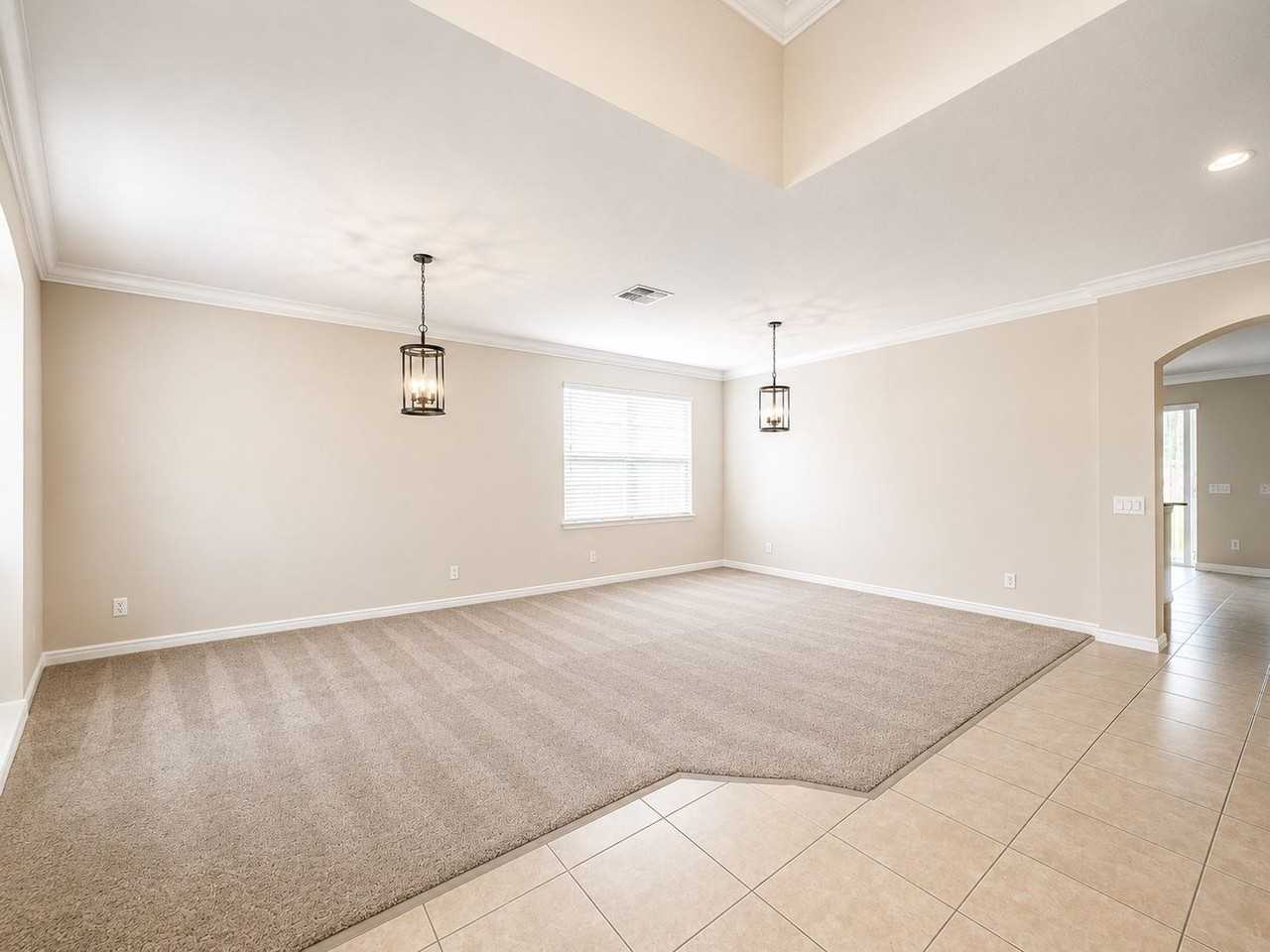 3449 Curving Oaks Way - Photo 4 of 18