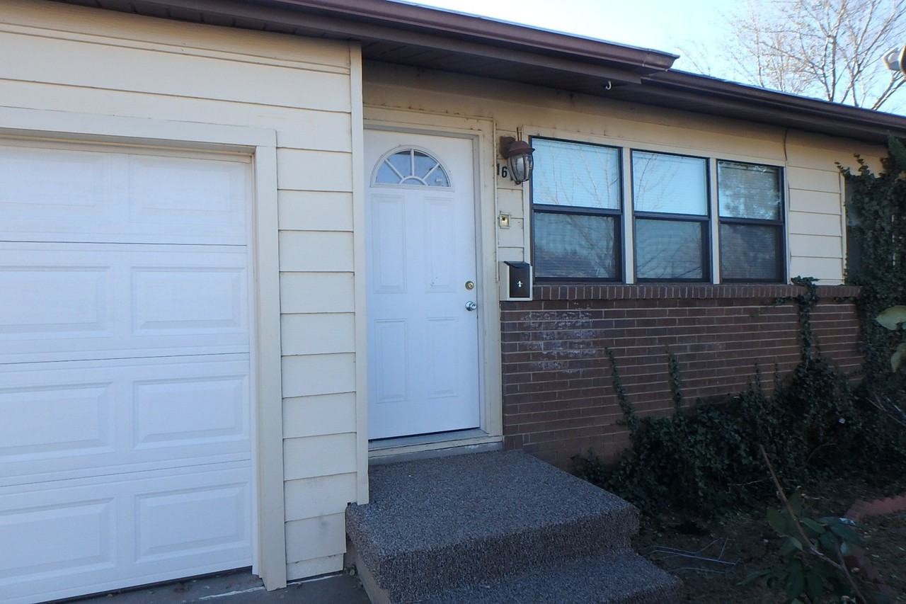 1616 Currie Ln - Photo 2 of 11