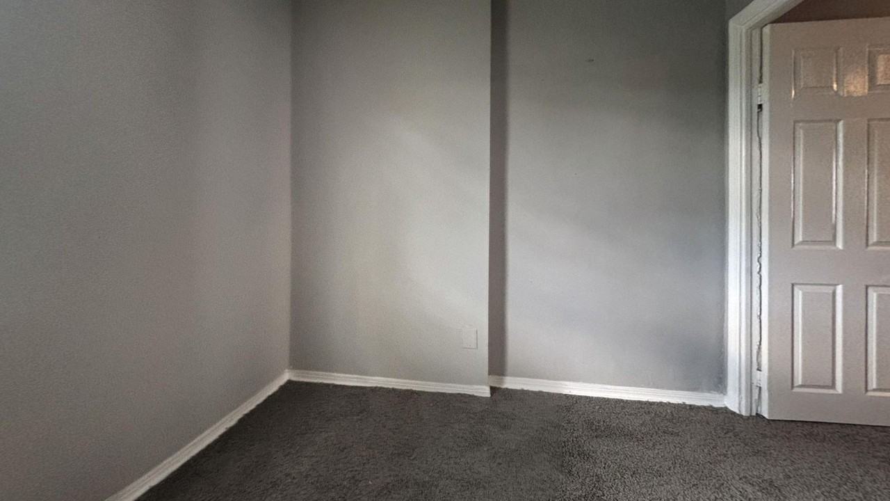 22 N Conestoga St - Photo 5 of 18