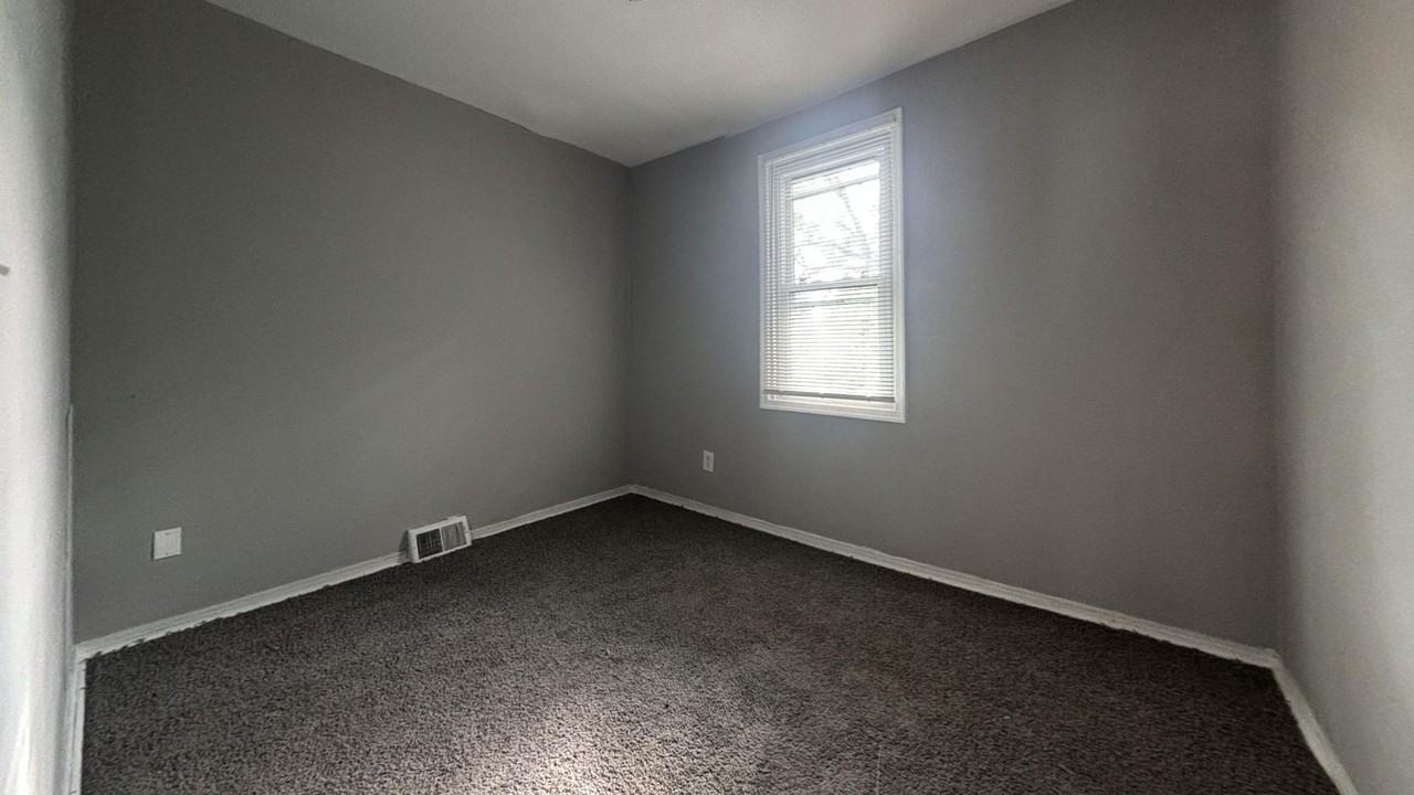 22 N Conestoga St - Photo 7 of 18