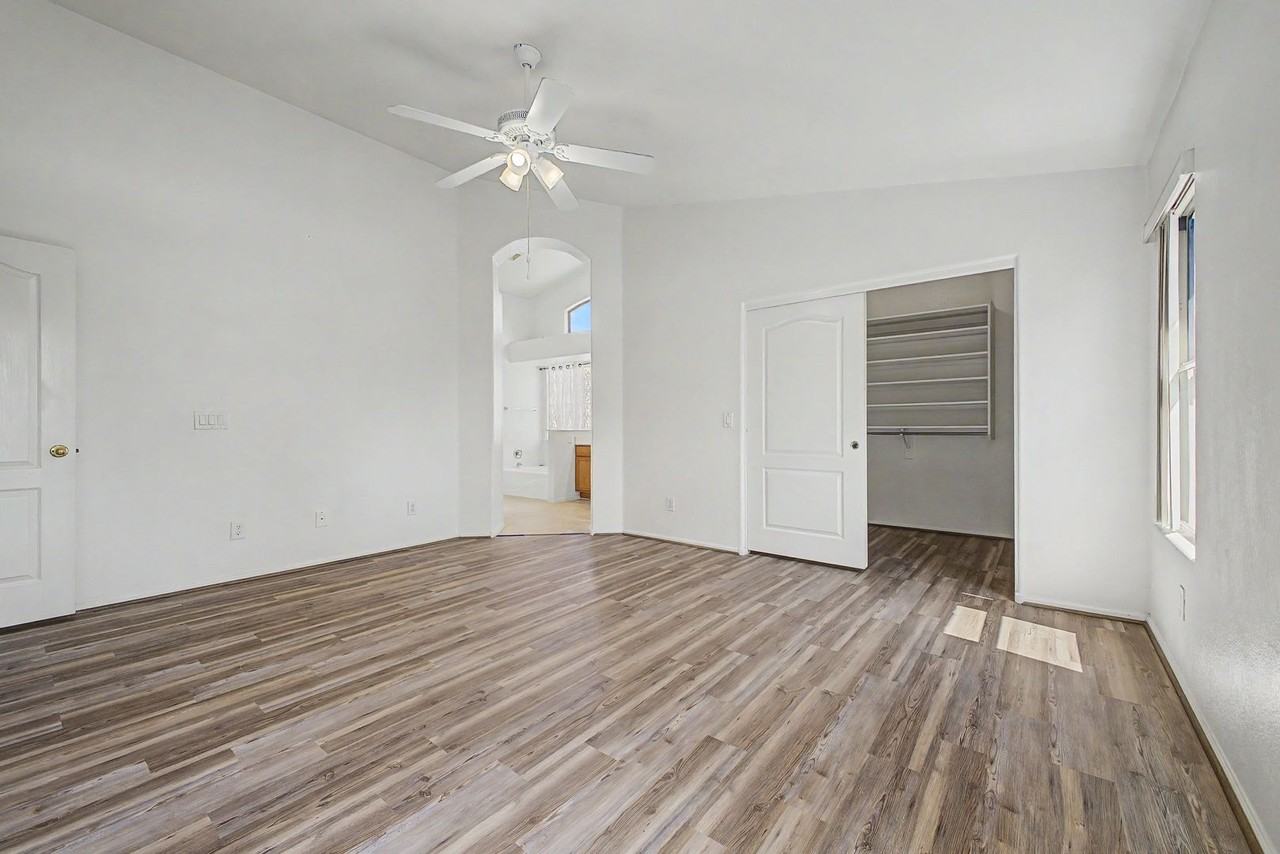 4649 E Augusta Ave - Photo 7 of 14