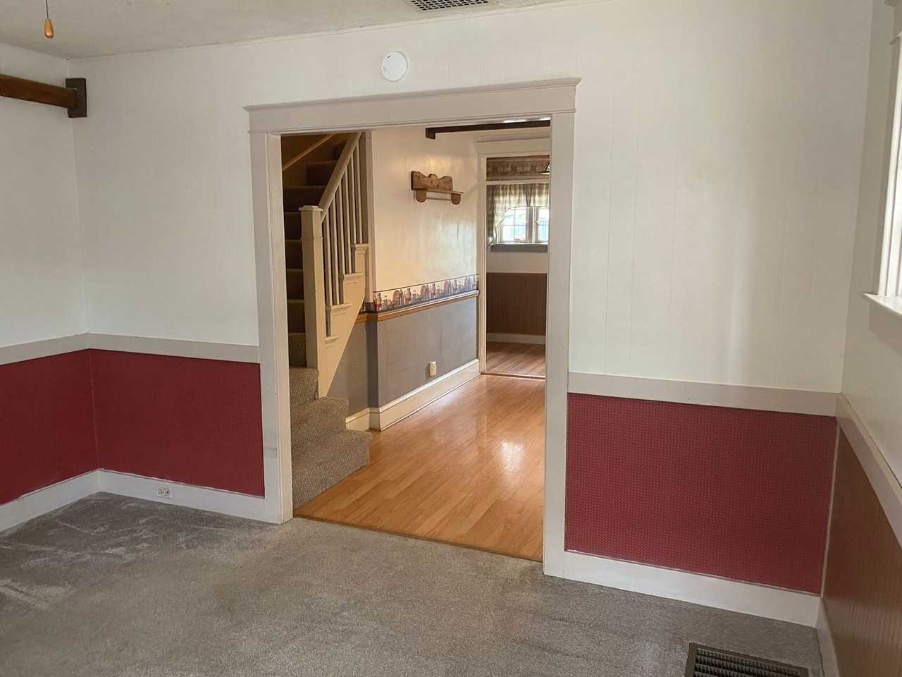 714 6th St - Photo 3 of 24