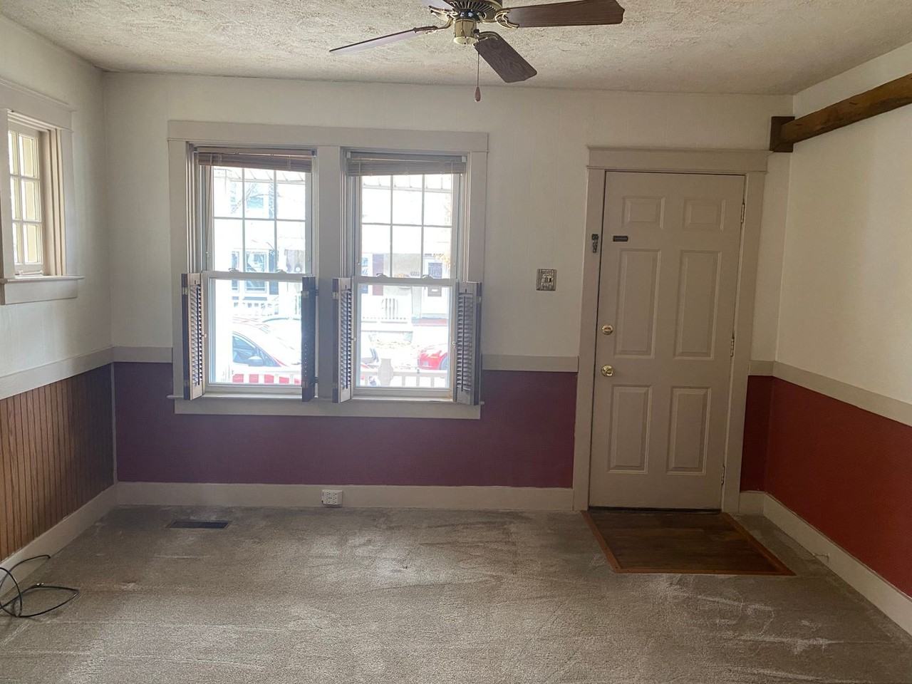 714 6th St - Photo 4 of 24