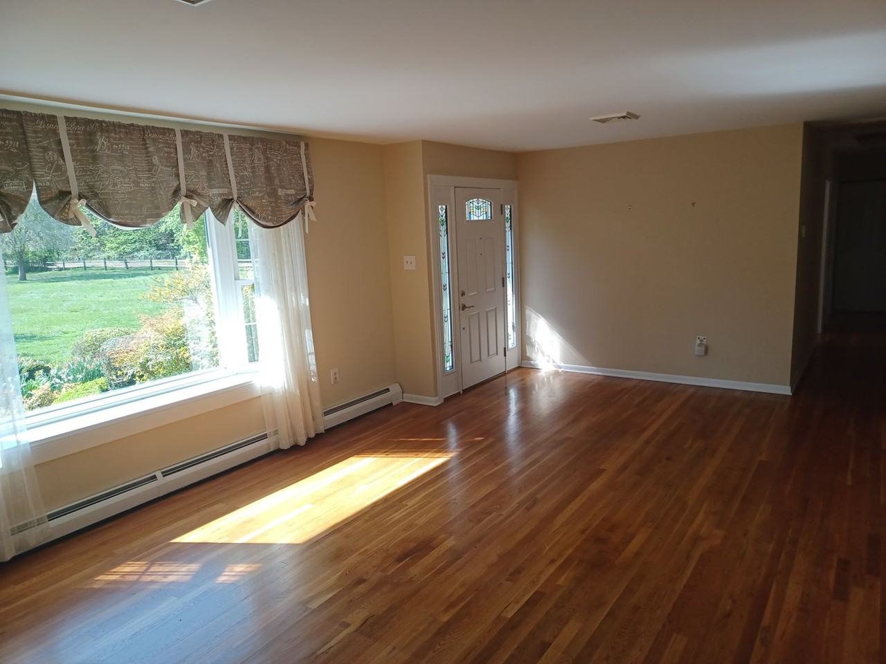 24 S Edgewater Ave - Photo 5 of 24