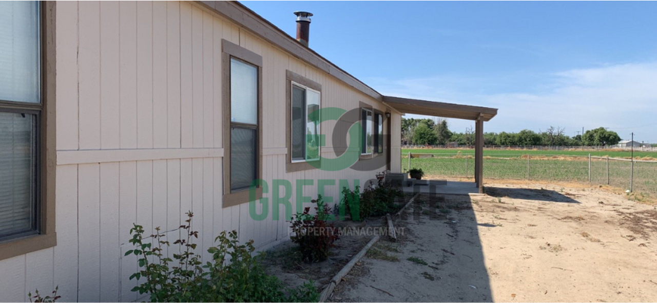 6919 Jennings Rd - Photo 2 of 46