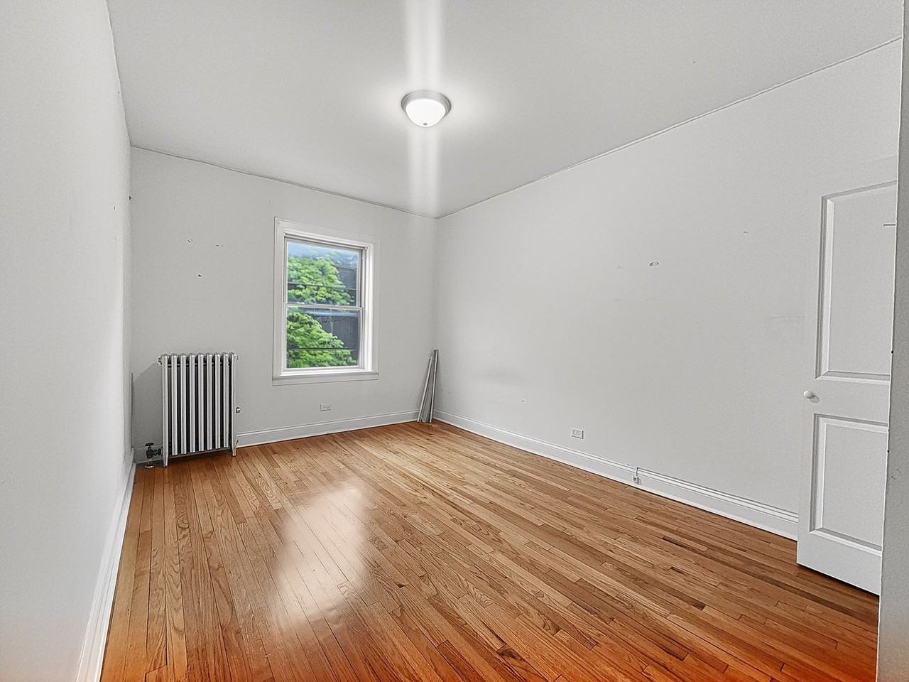 3403 W Balmoral Ave - Photo 4 of 18