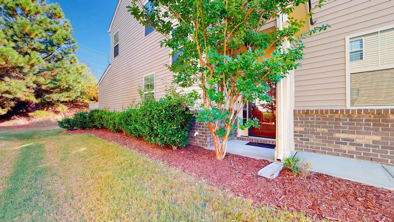 314 Long Millgate Rd - Photo 3 of 27