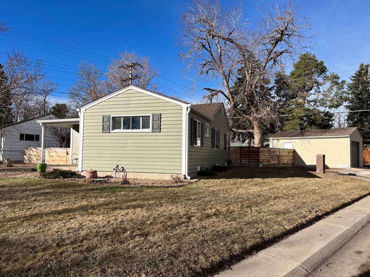 2501 S Linley Ct - Photo 2 of 18