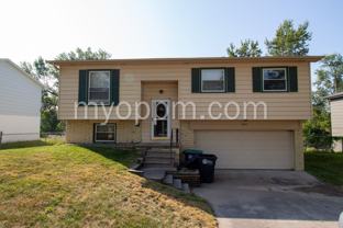9129 Grand Ave - Photo 1 of 1