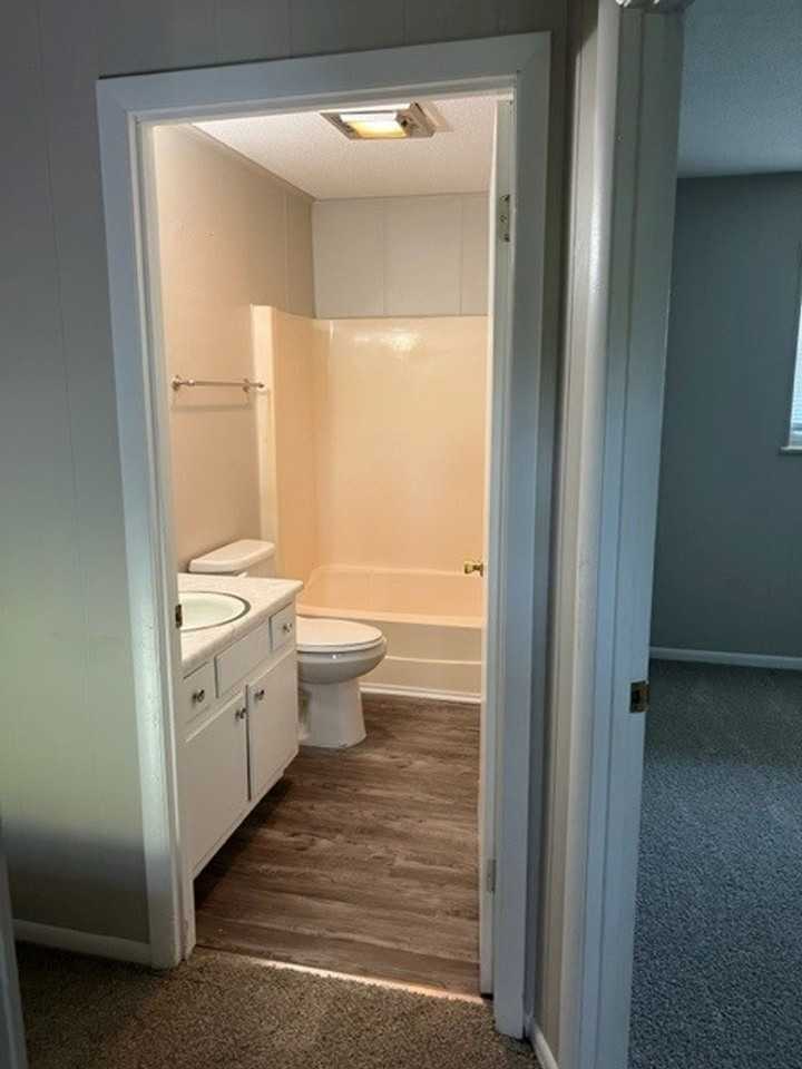 Comfortable living, right around the corner - Photo 5 of 7