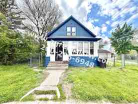 2720 Queen St - Photo 1 of 1