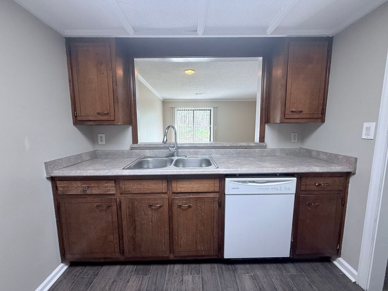 3730 Old Flowery Branch Rd - Photo 5 of 18