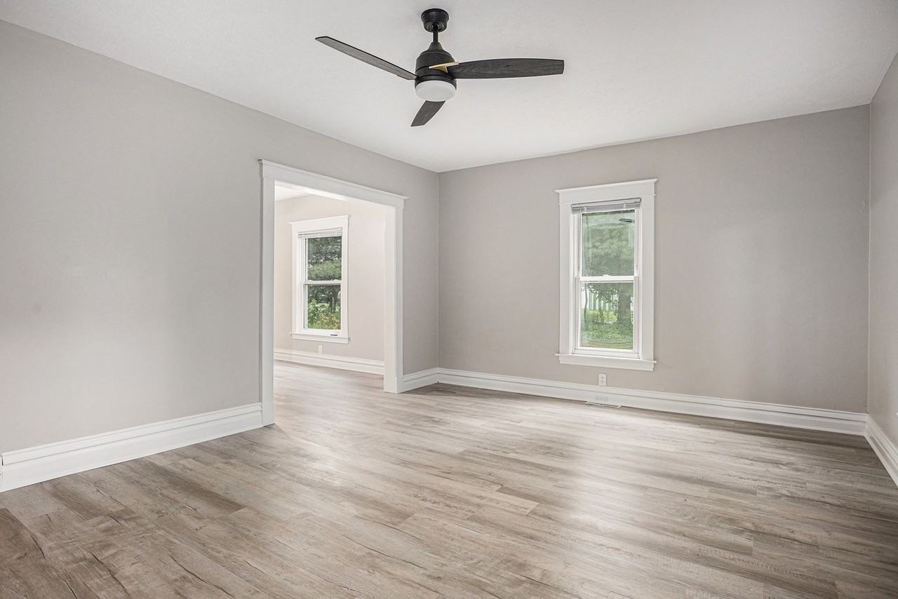 1412 Nassau St - Photo 3 of 15