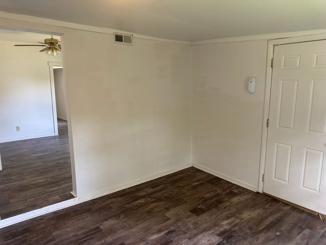 3018 N 10th St - Photo 2 of 9