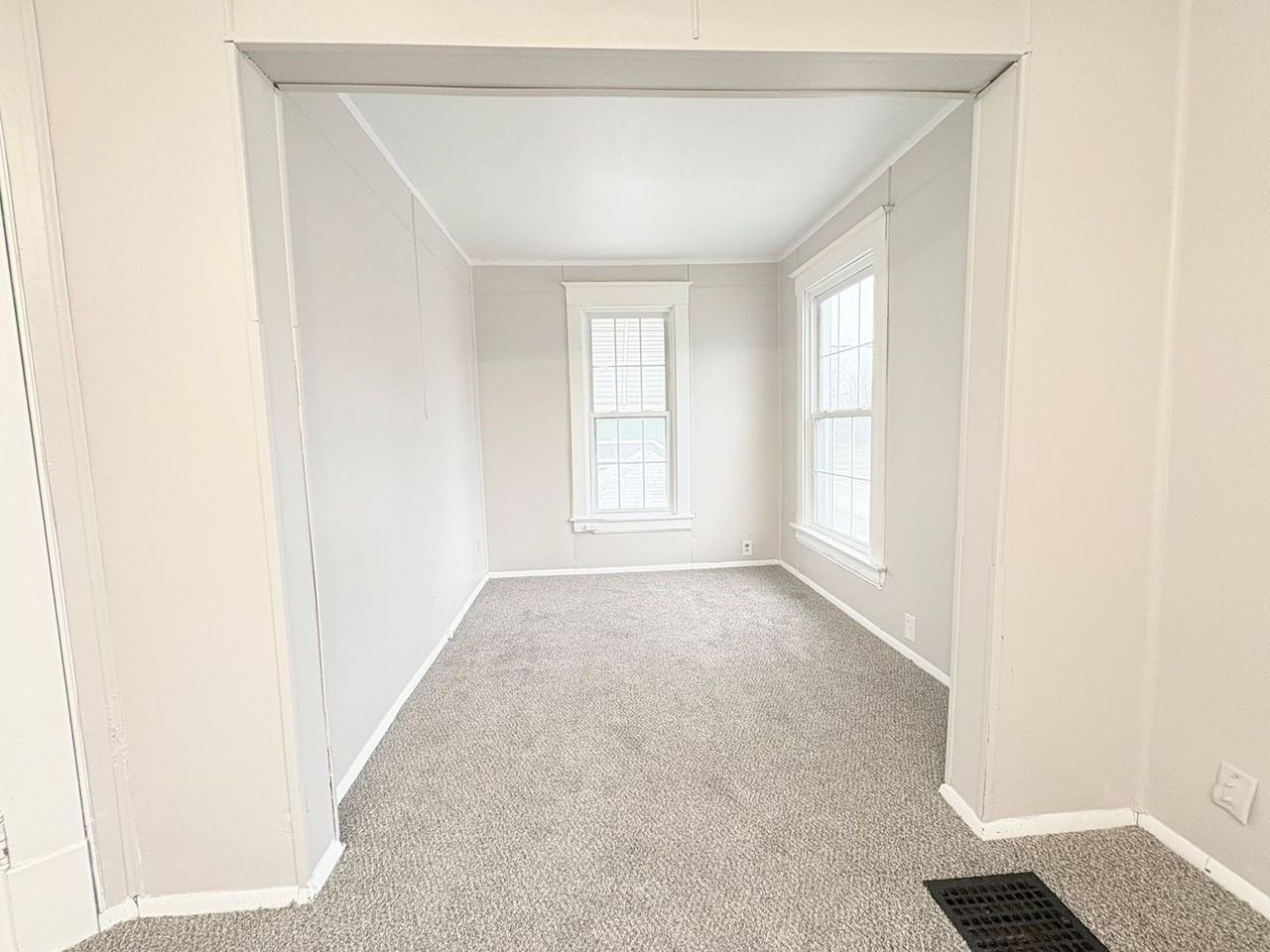 119 Winthrop St - Photo 2 of 27