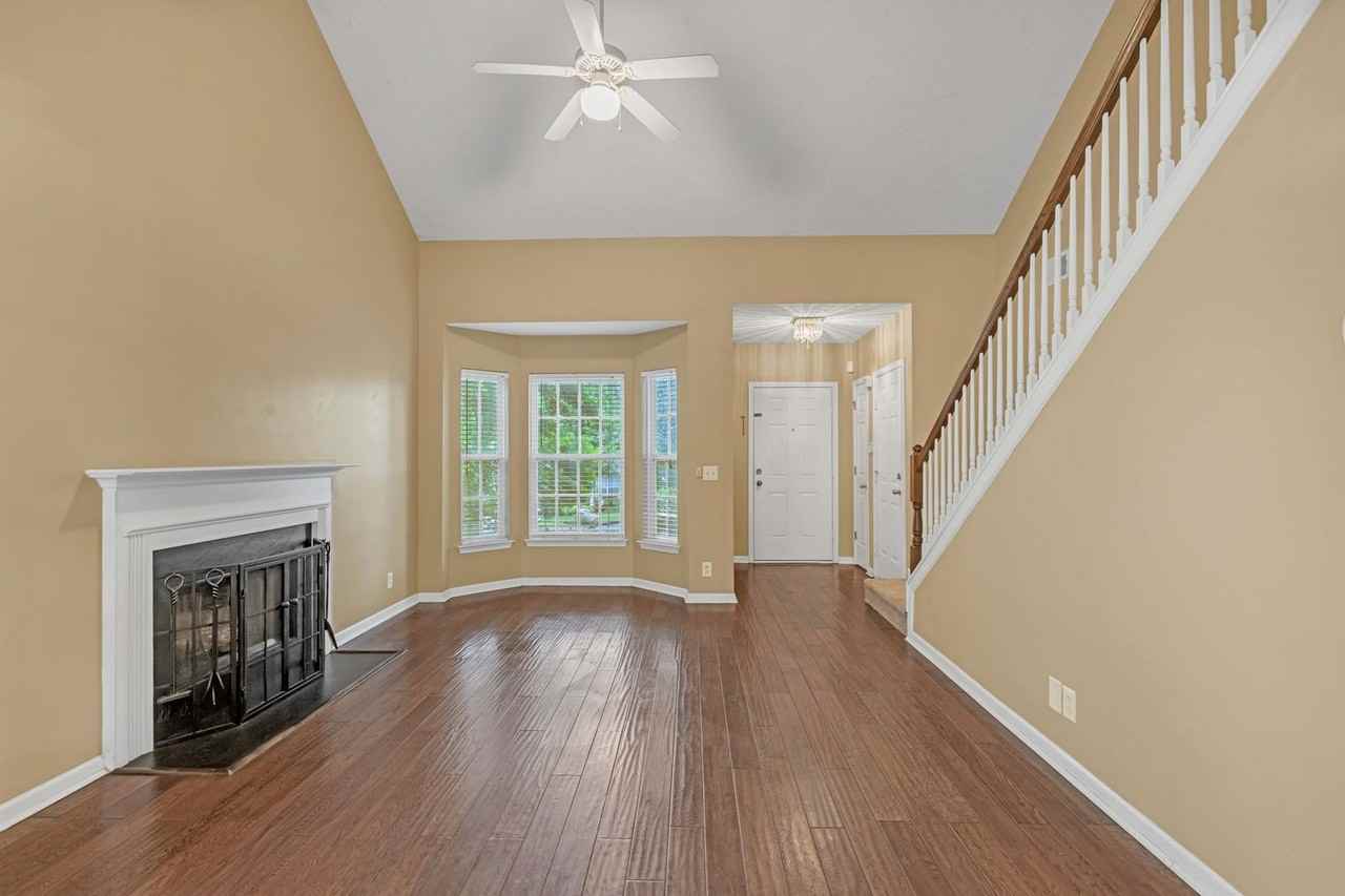 3117 Demetros Pl - Photo 7 of 33