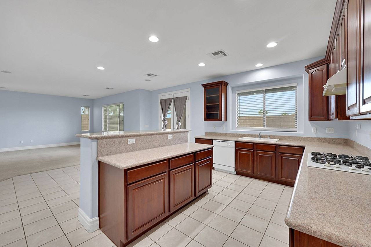 11120 Crosseto Dr - Photo 5 of 22