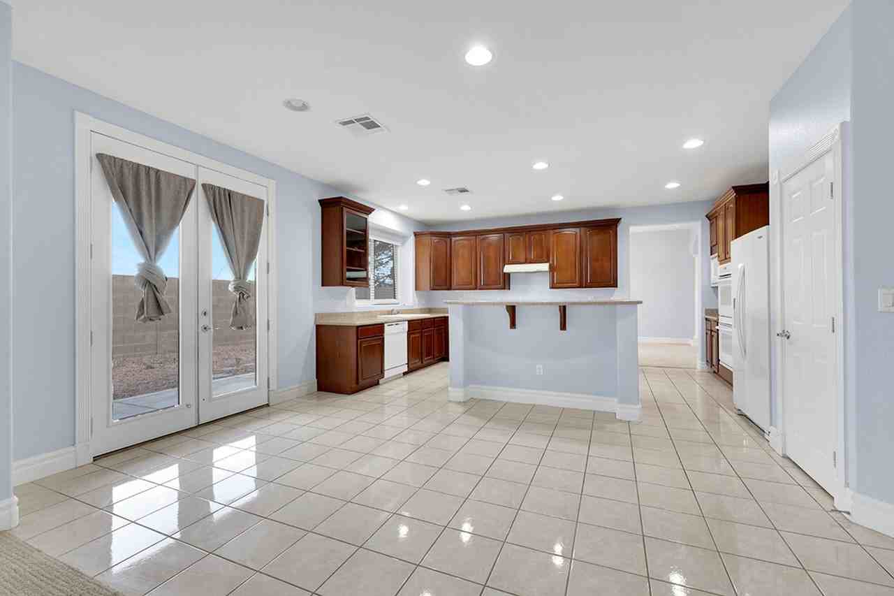 11120 Crosseto Dr - Photo 7 of 22