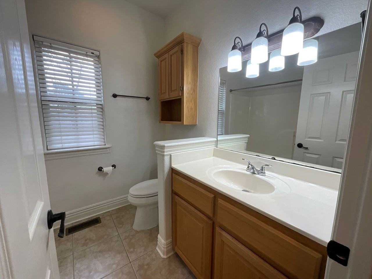 1 Dent Ln - Photo 6 of 24