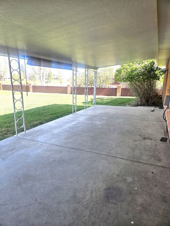 94 Primrose St - Photo 5 of 12