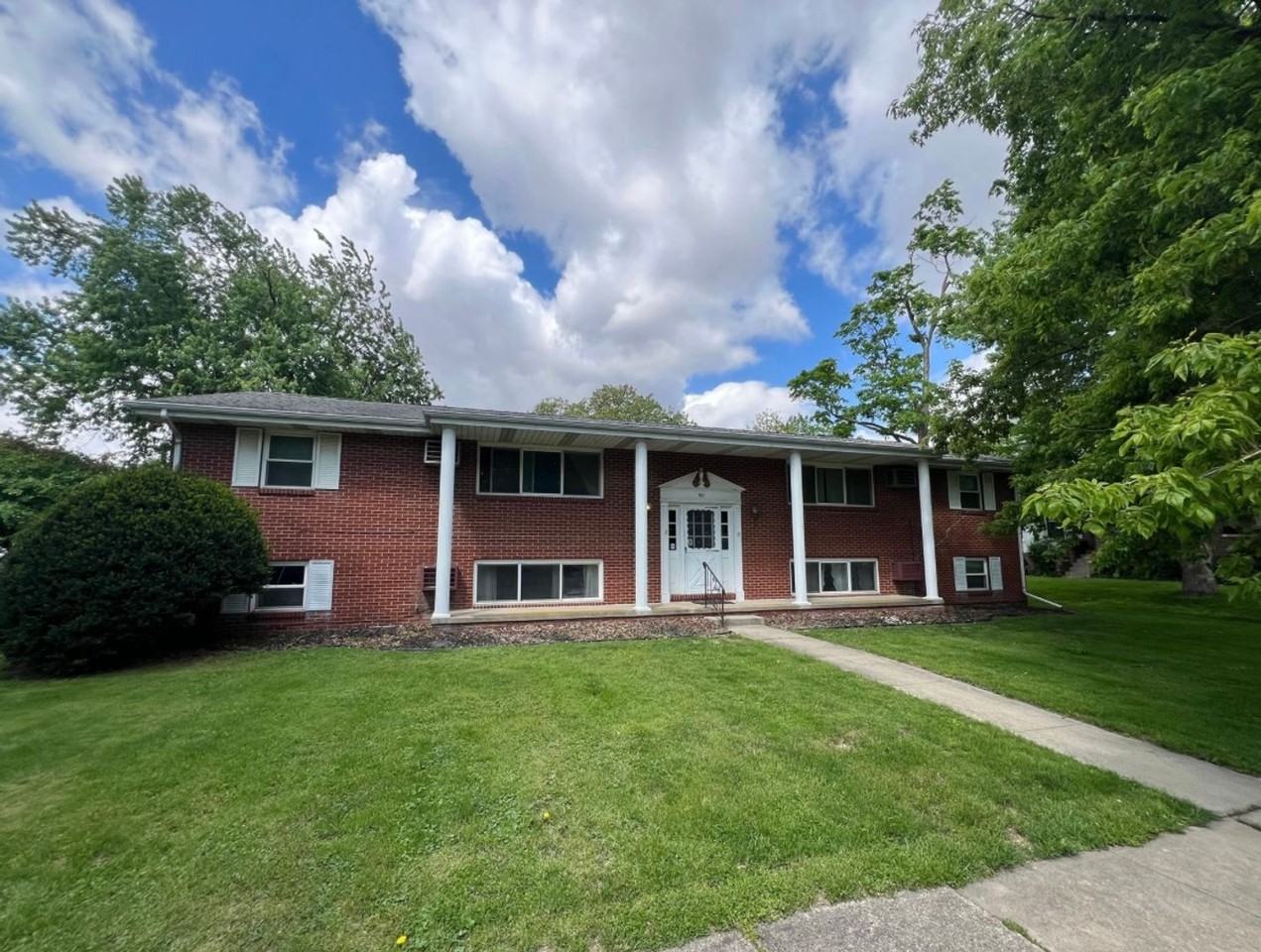 301 N. Main - Photo 2 of 14