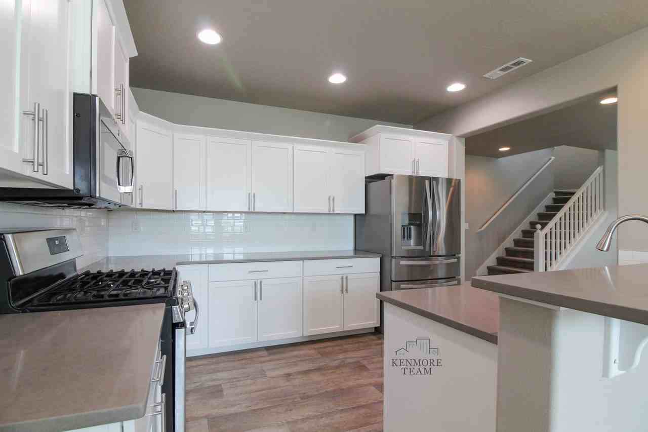 3073 Duval Loop - Photo 3 of 26