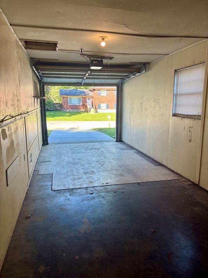1718 Birchbark Ln - Photo 2 of 12
