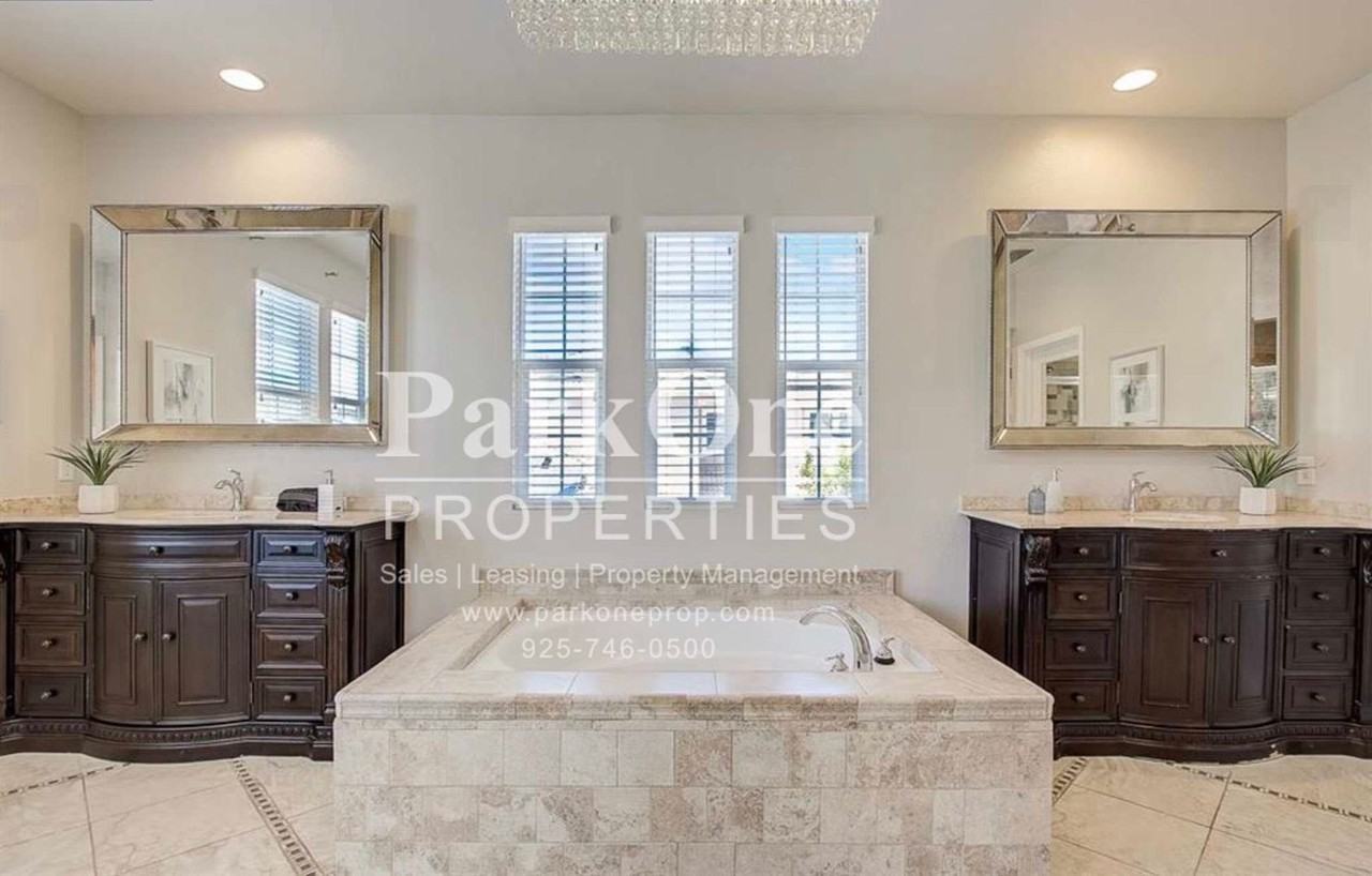 5286 S Montecito Dr - Photo 4 of 10