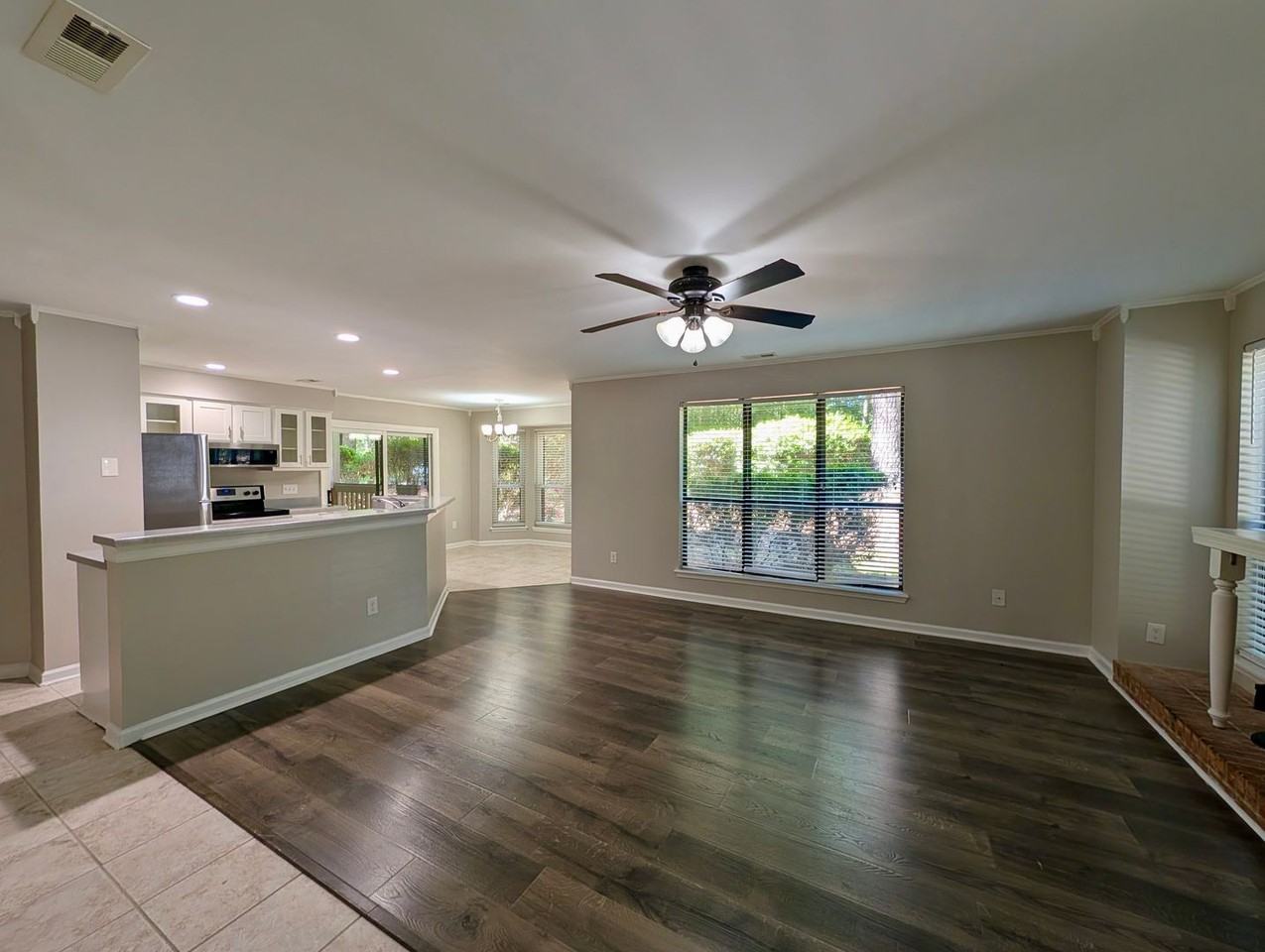 311 New Kent Pl - Photo 3 of 18